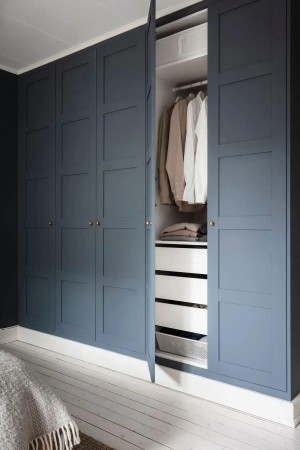 Шкафы в спальню