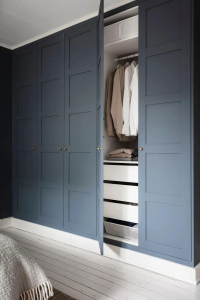 Шкафы в спальню